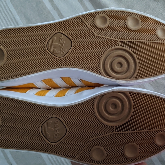 Men's Adidas shoes - Picture 9 of 9